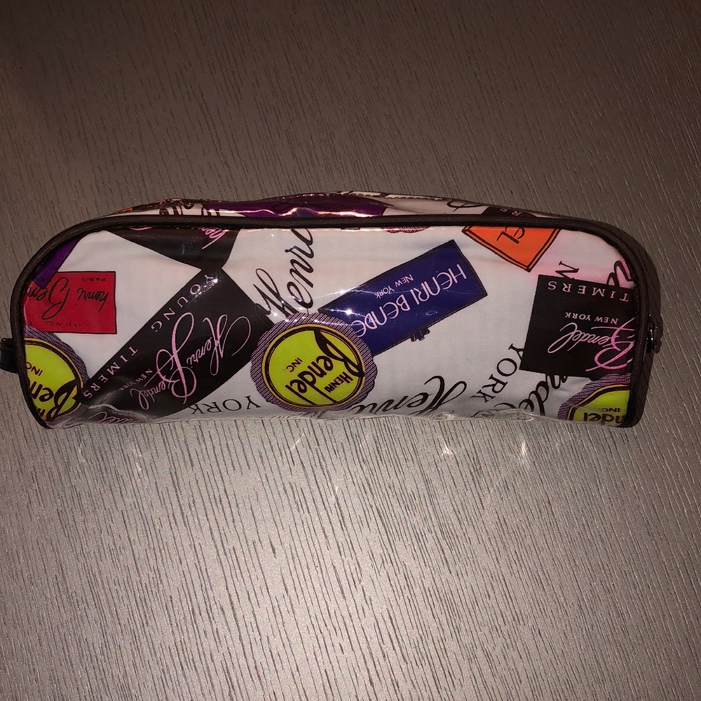 Henri Bendel cosmetics bag